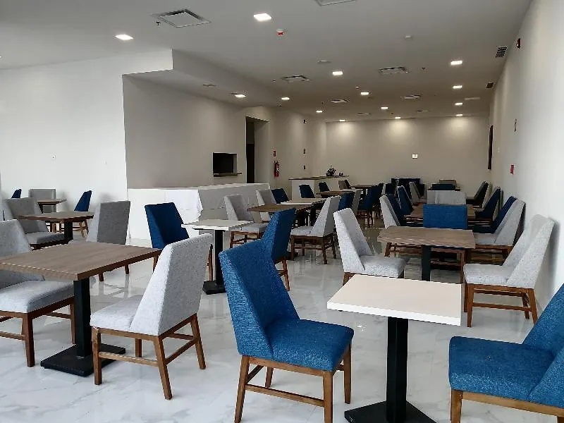 Hotel Wyndham Puebla Angelopolis México