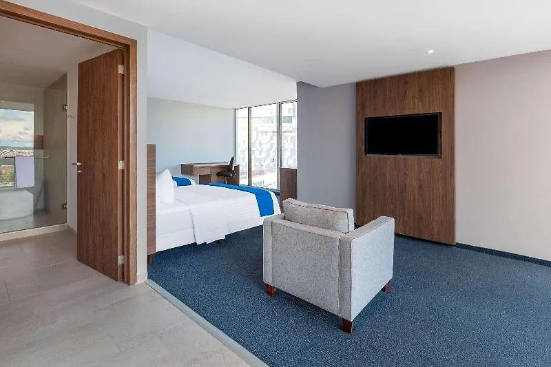 *****  Hotel Wyndham Puebla Angelopolis México