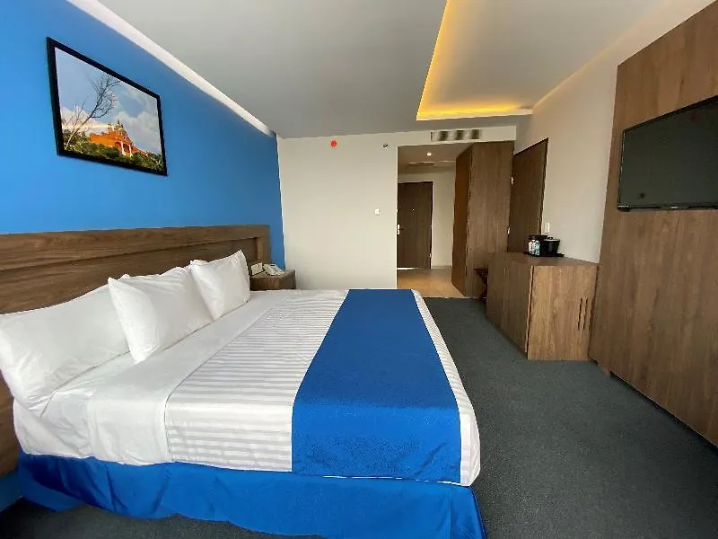 Hotel Wyndham Puebla Angelopolis